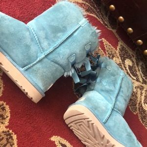 ❌SOLD❌ Ugg teal/turquoise bailey bow boots